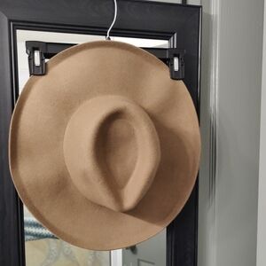 Classic Tan Women's Hat
